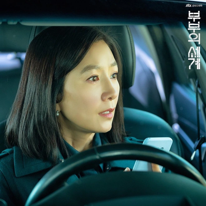 Phim 19  Thế Giới Hôn Nhân: Màn tái xuất nóng bỏng của Kim Hee Ae, drama tiểu tam khiến chị em vừa xem đã muốn ở giá! - Ảnh 5.