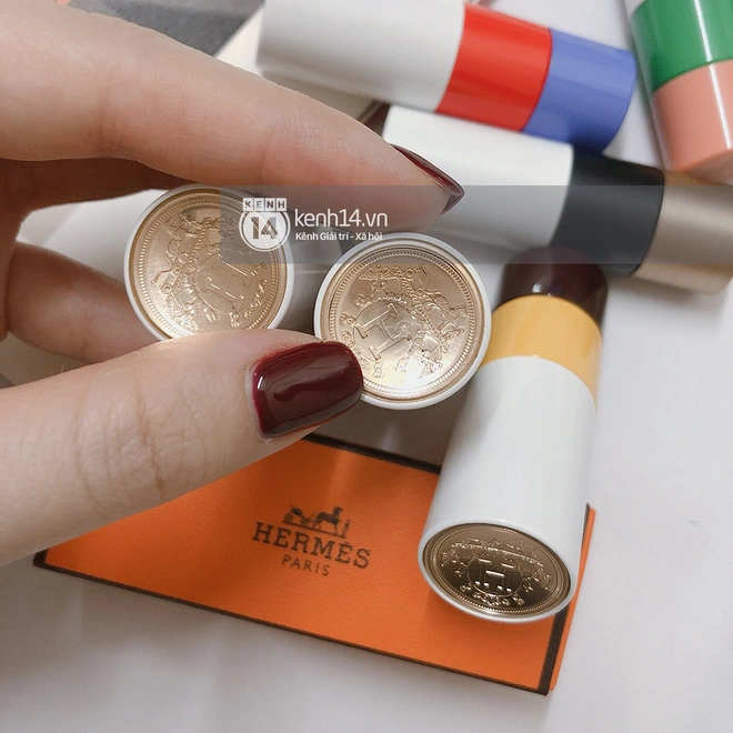 Review độc quyền son Hermès trước ngày mở bán tại VN: Chưa có tiền mua túi Birkin thì mua son là đủ sướng rồi, vì em nó thực sự đỉnh ấy! - Ảnh 10.