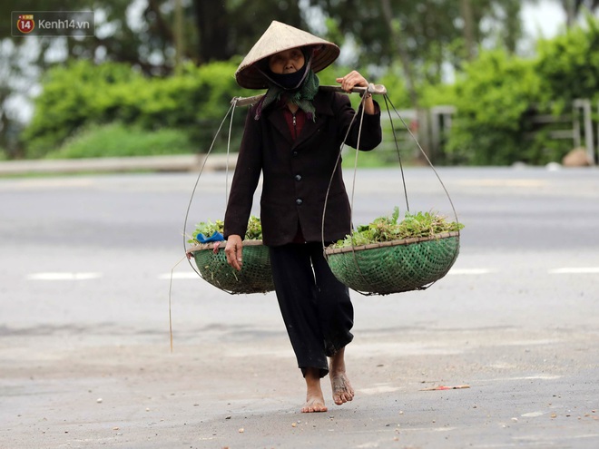 Ngày mới ở xã Sơn Lôi sau gần một tháng cách ly phong toả: Không chỉ riêng tôi, tất cả người con Vĩnh Phúc đều vui mừng! - Ảnh 6.