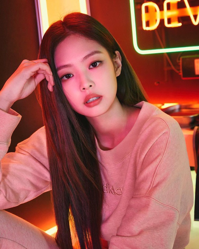 Bộ 3 nữ thần rich kid hot nhất Kbiz Jennie, Mina, Krystal: Đẹp, sang đến từng hơi thở, xuất thân hào môn, cá kiếm tiền tỷ - Ảnh 6.