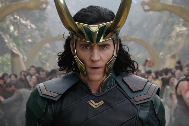 Hậu trường Loki lộ ảnh “em gái” tóc vàng hoe, phiên bản “chuyển giới” của Tom Hiddleston hay một thánh lừa siêu đẳng? - Ảnh 10.