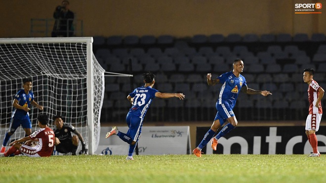 Công Phượng kiến tạo, TP. Hồ Chí Minh đánh bại Quảng Nam trong ngày khai màn V.League 2020 - Ảnh 6.