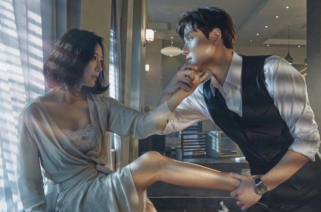 “Gã chồng tồi” ở Thế Giới Hôn Nhân: Sự nghiệp đìu hiu mãi đến khi đóng phim 19  mới vụt sáng thành hiện tượng   - Ảnh 13.