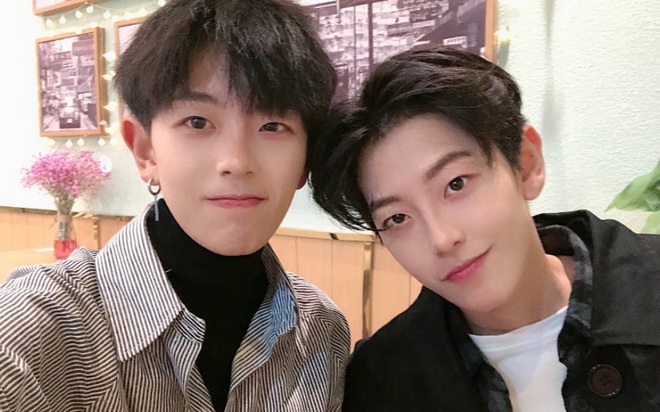 Tomboy nổi tiếng của Sáng Tạo Doanh gây choáng khi diện váy xếp li bánh bèo, khác hẳn hình ảnh cool ngầu ngày trước - Ảnh 11.