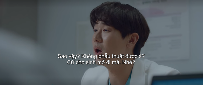 Điên đảo vì “nam thần Jung Won” làm nũng bạn thân, bồi thêm cơn sôi máu vì ca bệnh bạo hành ở Hospital Playlist tập 4 - Ảnh 9.