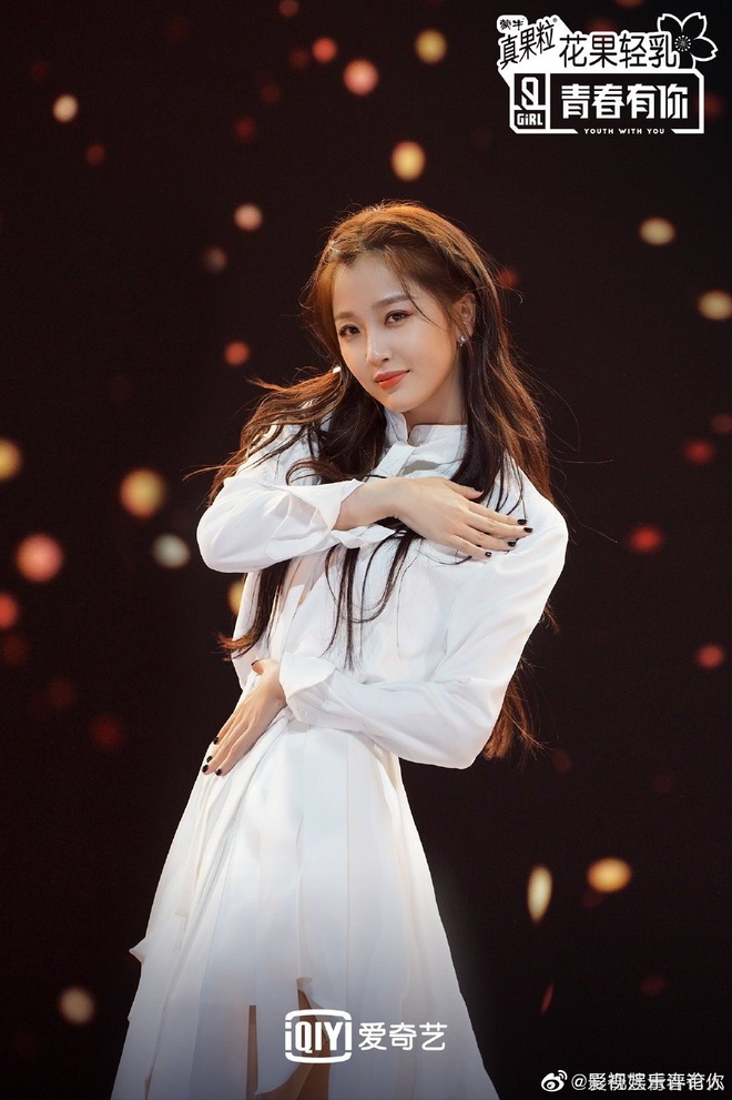 Fan chơi khô máu đưa idol debut: Lưu Vũ Hân nhận tới 17 tỷ đồng tiền quyên góp, bỏ xa Thánh lố phát cuồng vì Lisa - Ảnh 9.