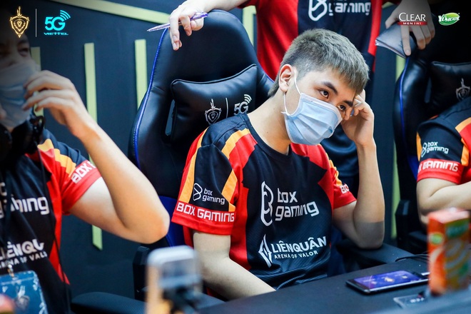 Không chỉ là giải đấu eSports số 1 Việt Nam, Đấu trường Danh vọng còn là nơi quy tụ cả rừng game thủ soái ca - Ảnh 7.