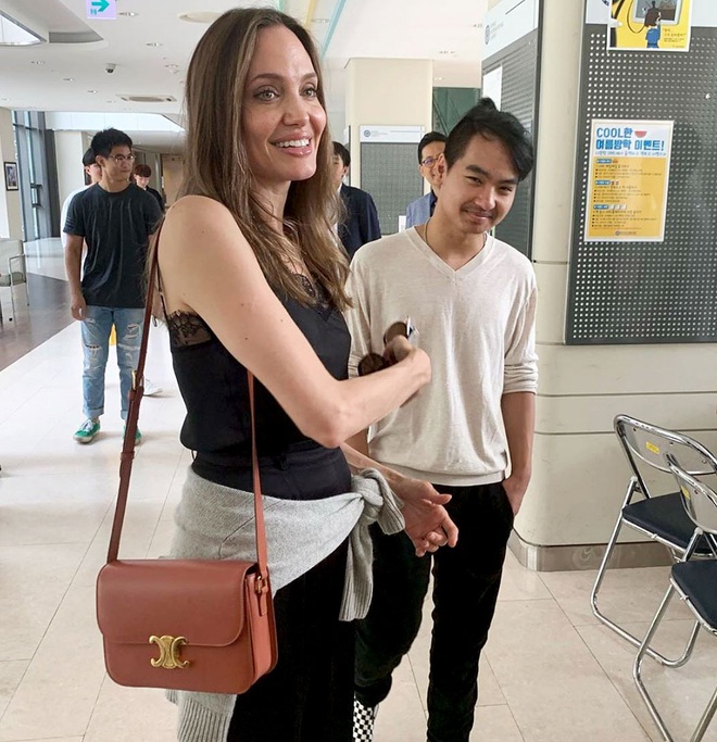 Angelina Jolie lên tiếng về tin đồn con trai chuyển khỏi trường Đại học Yonsei Hàn Quốc giữa đại dịch COVID-19 - Ảnh 3.