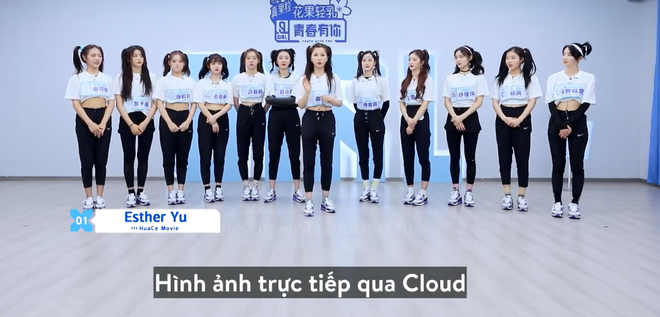 Muốn chụp hình cùng Lisa mà không được gặp mặt, hãy học theo dàn mỹ nữ Thanh xuân có bạn! - Ảnh 3.