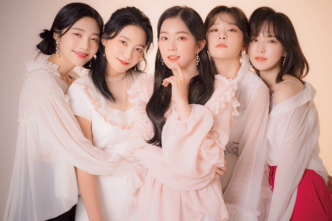 Ly kỳ chuyện 5 mỹ nhân Red Velvet được SM tuyển chọn: Irene là nữ thần từ hồi thực tập, Yeri gây xôn xao vì được chủ tịch cưng? - Ảnh 2.