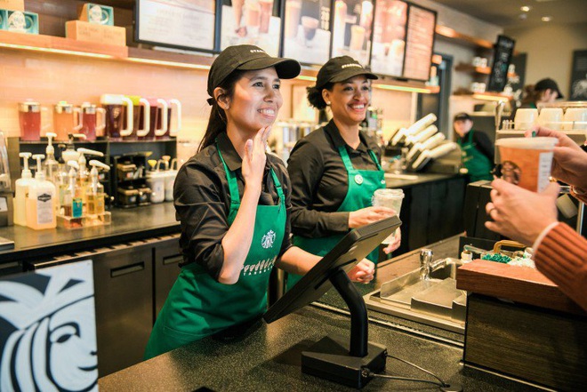 Nhân viên lâu năm ở Starbucks tiết lộ nhiều sự thật bất ngờ chỉ người trong nghề mới hiểu: Đọc xong mới hiểu vì sao “khách hàng là thượng đế” - Ảnh 7.