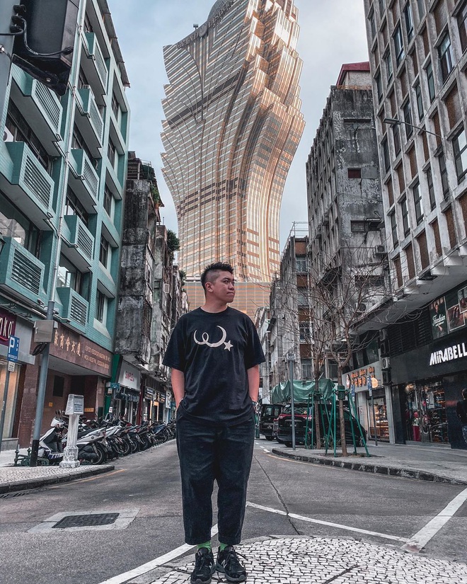 Cận cảnh công trình để đời nhất của “ông trùm” sòng bạc Macau vừa qua đời: Toà nhà hình búp sen vàng khổng lồ, hình check-in ngập tràn MXH - Ảnh 25.