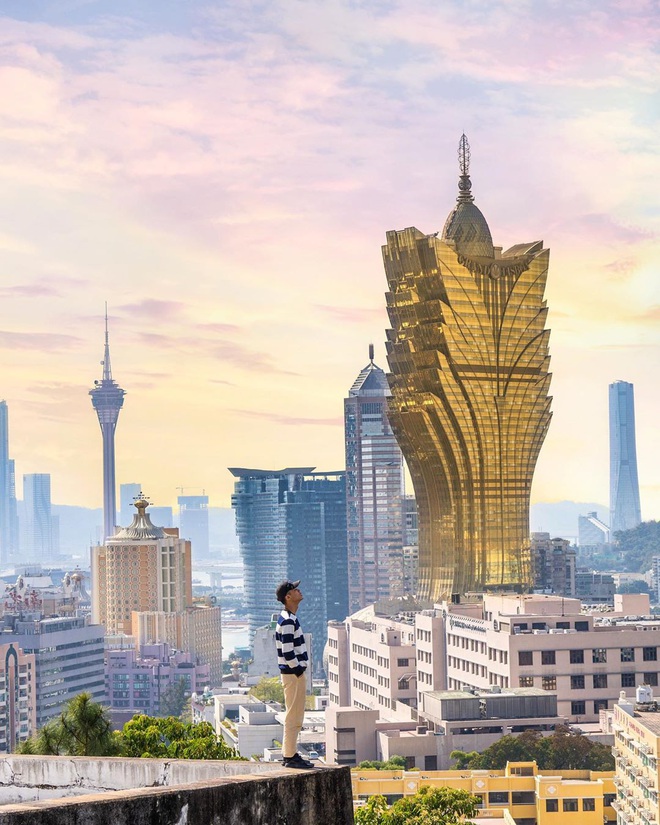 Cận cảnh công trình để đời nhất của “ông trùm” sòng bạc Macau vừa qua đời: Toà nhà hình búp sen vàng khổng lồ, hình check-in ngập tràn MXH - Ảnh 20.