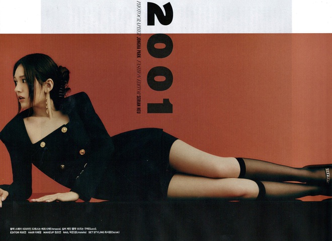 Nữ thần lai nhà YG Jeon Somi lột xác trên bìa tạp chí, không đùa được đẳng cấp nhan sắc con gái tài tử Hậu duệ mặt trời - Ảnh 4.