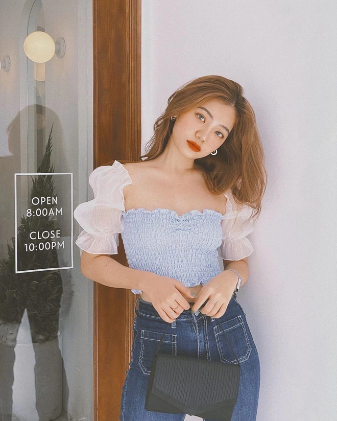 10 mẫu áo crop top tay bồng “đẹp xịn” loạt shop mới về, chị em mà bỏ qua thì đừng hỏi sao người ta ăn mặc đẹp hơn mình - Ảnh 3.