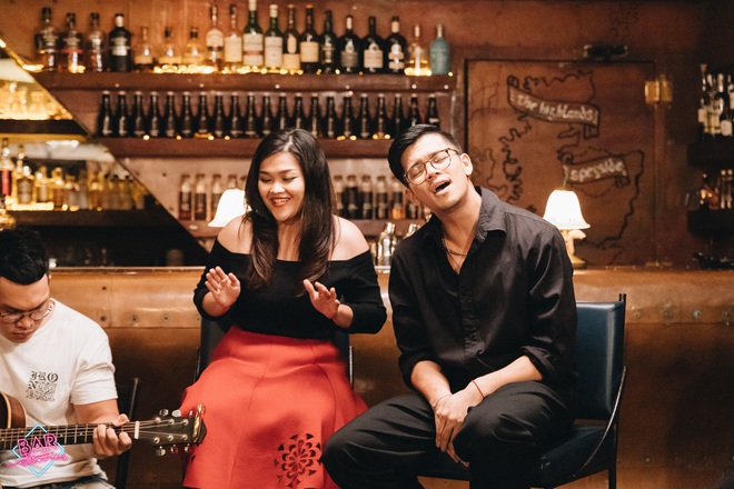 Xúc động với chuyến phiêu lưu đầy mạo hiểm của 2 người hùng: Dù biết có thể dương tính với Covid-19, vẫn tiếp tục đi! - Ảnh 7.