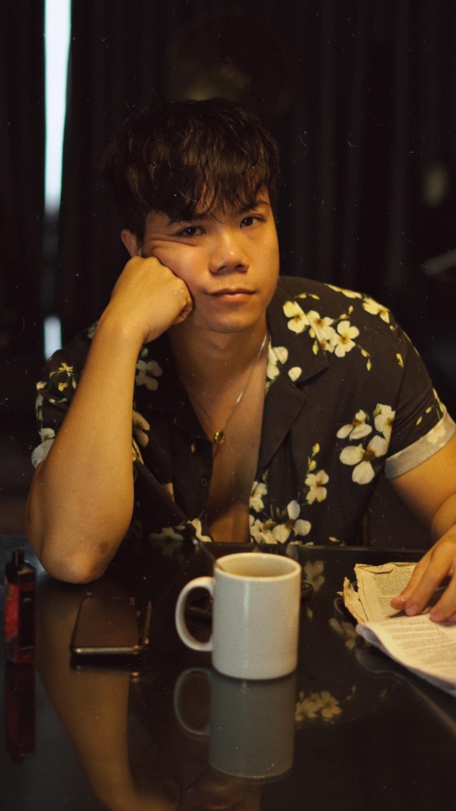 Cả showbiz đu trend hoán đổi giới tính, Đinh Mạnh Ninh đăng status lên án vì không tôn trọng cộng đồng LGBT - Ảnh 3.