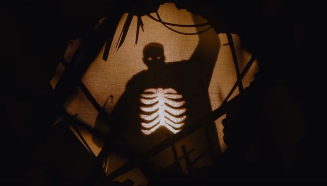 Phim kinh dị hot nhất năm gọi tên Candyman: Kẻ sát nhân da màu với tấn bi kịch bị kỳ thị và hành hạ đến chết - Ảnh 8.