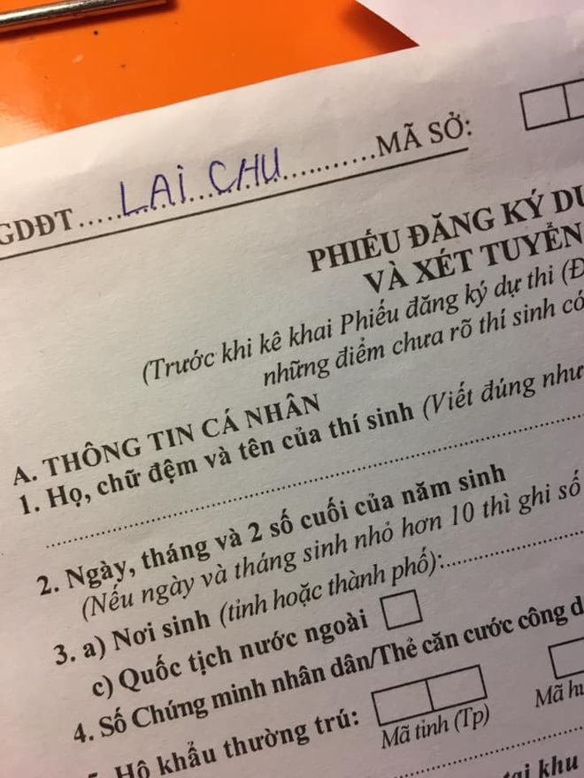 Lại là những pha đánh rơi não khi điền hồ sơ thi tốt nghiệp: Ghi tên trường thành tên mình, dùng ký tự lạ để điền thông tin - Ảnh 4.