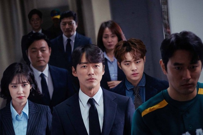 Toàn cảnh Baeksang 2020 hạng mục truyền hình: Hyun Bin - Son Ye Jin hụt hết giải bự, sốc nhất là quả phim hay nhất - Ảnh 3.