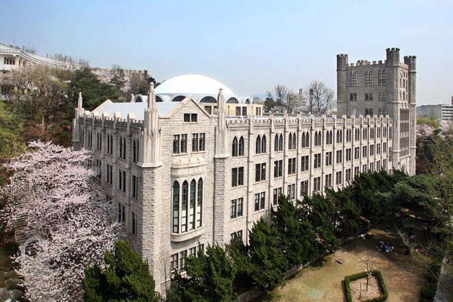 Khám phá trường đại học đẹp nhất Hàn Quốc, là nơi hàng loạt idol nổi tiếng theo học như G-Dragon, EXO, Han Ga In... - Ảnh 1.