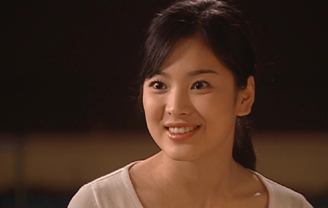 Khi sao nữ Hàn bị thời gian bỏ quên: Mợ chảnh và Song Hye Kyo lên hương, trùm cuối đích thị là Goo Hye Sun - Son Ye Jin - Ảnh 1.