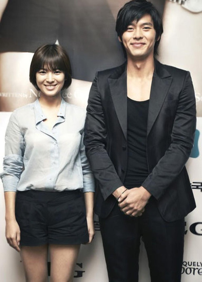 Tiếp tục nghi vấn Song Hye Kyo đánh tiếng hẹn hò với Hyun Bin, rõ ràng và thân mật đến mức đáng nghi - Ảnh 2.