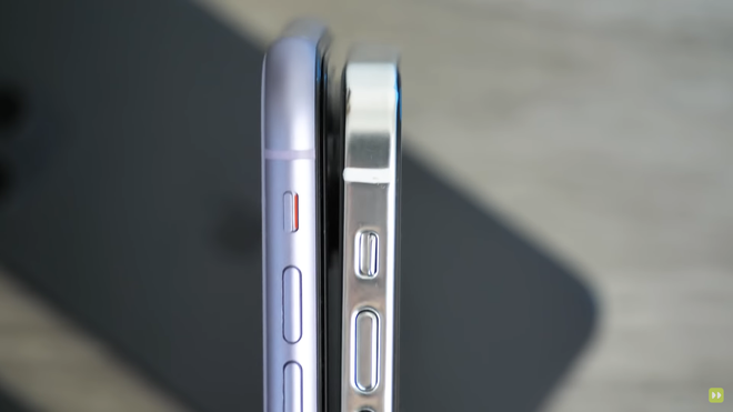 Cận cảnh mô hình iPhone 12, nhỏ gọn hơn cả iPhone 7 và iPhone SE 2020 - Ảnh 6.