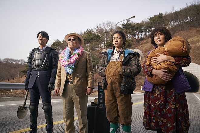 Cày 5 phim zombie Hàn để sẵn sàng tinh thần đu Peninsula: Hot nhất vẫn là tiền truyện bom tấn Train To Busan - Ảnh 8.