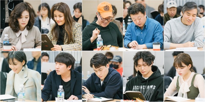 Park Bo Gum xuất hiện cực bảnh, sánh đôi thiên tài lừa đảo Park So Dam ở buổi đọc kịch bản phim mới - Ảnh 8.