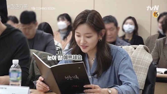 Park Bo Gum xuất hiện cực bảnh, sánh đôi thiên tài lừa đảo Park So Dam ở buổi đọc kịch bản phim mới - Ảnh 4.