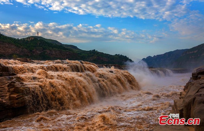 Lũ lụt ở Trung Quốc ngày càng đáng sợ: Hơn 12 triệu người dân phải điêu đứng, thiệt hại lên đến hơn 80 nghìn tỷ đồng - Ảnh 15.
