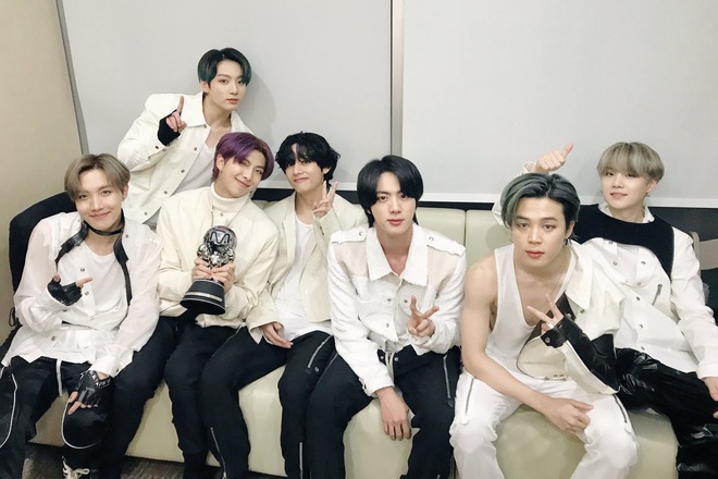 Những ca khúc “giật” nhiều cúp nhất trên show âm nhạc năm 2020: BTS không phá nổi kỉ lục cũ, á quân không quảng bá vẫn thắng TWICE, IU - Ảnh 20.