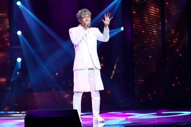 Rời công ty Đông Nhi, Anh Tú The Voice gây sốt khi trở thành ca sĩ bí ẩn hỗ trợ dàn thí sinh Rap Việt - Ảnh 9.