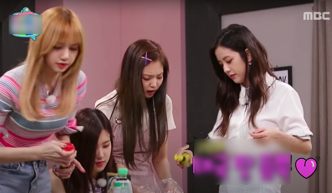 BLACKPINK từng có pha làm kimbap khiến fan tưởng là “thức ăn thừa cuộn rong biển”, anh quay phim ăn thử còn phải… uống nước vội - Ảnh 6.