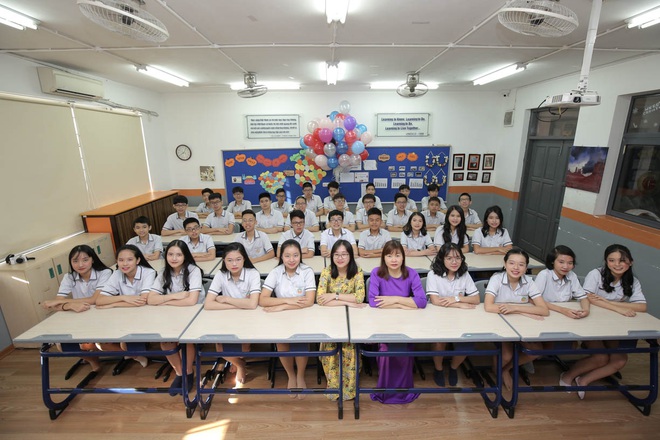 Lớp học siêu đỉnh với 32/32 học sinh đỗ chuyên Hà Nội, toàn Thủ khoa, Á khoa các trường top - Ảnh 2.