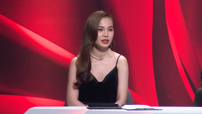 Bảo vệ thí sinh, nhạc sĩ Đức Huy không ngại bẻ Giang Hồng Ngọc trên sóng truyền hình - Ảnh 3.