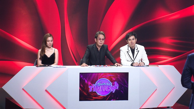 Bảo vệ thí sinh, nhạc sĩ Đức Huy không ngại bẻ Giang Hồng Ngọc trên sóng truyền hình - Ảnh 5.