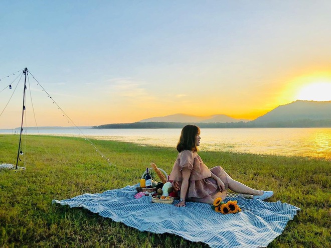 Điểm du lịch được “săn đón” nhất ở miền Nam hiện tại: Chi phí rẻ lại nằm gần xịt Sài Gòn, giới trẻ check-in ngập tràn MXH - Ảnh 26.