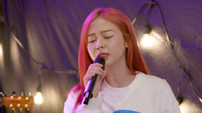 Liz Kim Cương trổ tài rap tiếng Hàn bản hit Khác Biệt To Lớn  - Ảnh 6.