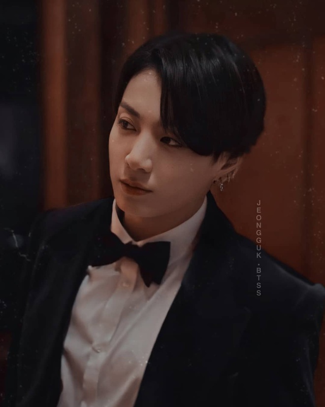 Jin và Jungkook (BTS) quay quảng cáo mà tưởng quay phim Kingsman, visual 2 nam thần đẹp trai nhất thế giới thành chủ đề nóng - Ảnh 6.