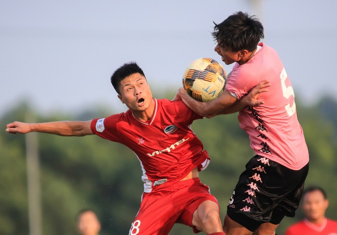 Hà Nội FC thắng dễ Viettel: Bộ đôi Văn Hậu - Thành Chung làm lu mờ hai hàng công - Ảnh 3.