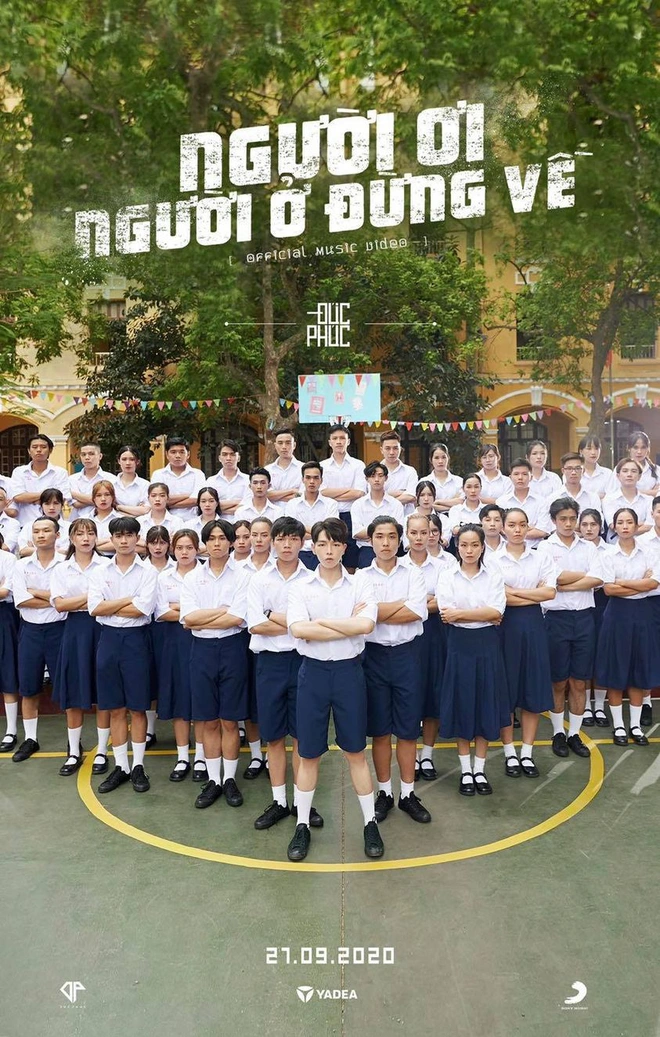 Ra MV bạc tỷ về thời học trò Việt nhưng lại mặc đồng phục Thái Lan, Đức Phúc khiến dân mạng đặt câu hỏi to đùng - Ảnh 2.