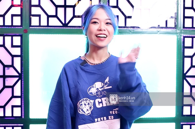 Tlinh khoe visual mới trong vòng thi tiếp theo của Rap Việt: Tóc xanh da trắng cực đáng yêu! - Ảnh 4.