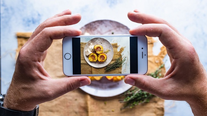 Đại cương chụp ảnh đồ ăn bằng smartphone: Làm sao để chụp đẹp như food blogger chuyên nghiệp? - Ảnh 1.