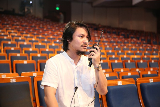 Đạo diễn Hoàng Nhật Nam - “Gã lãng tử” say mê tìm chất truyền thống trong nghệ thuật đương đại - Ảnh 2.