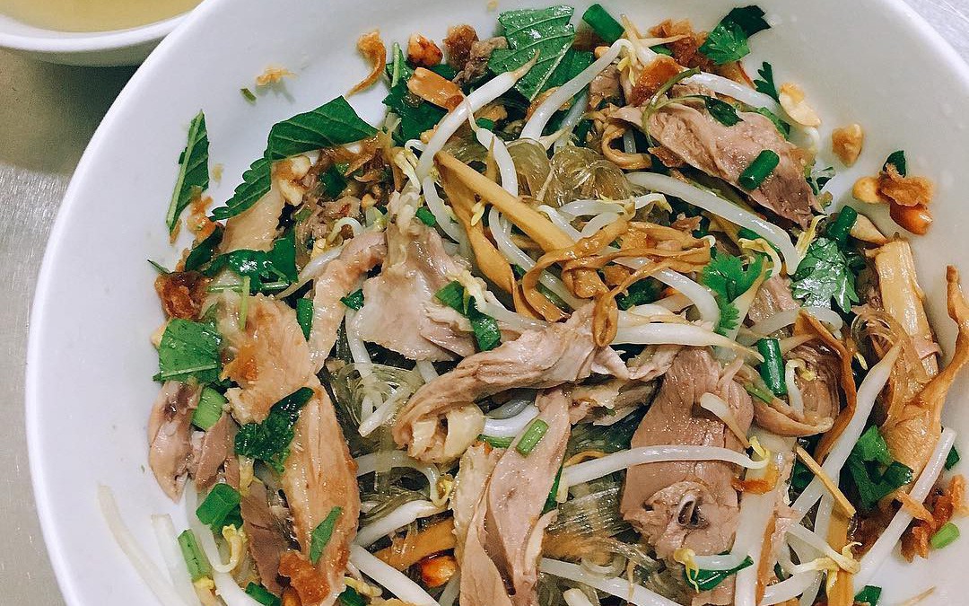 Hà Nội những ngày nắng ấm cuối năm, &quot;tranh thủ&quot; ăn nốt những món tưởng chỉ hợp với mùa hè dưới đây