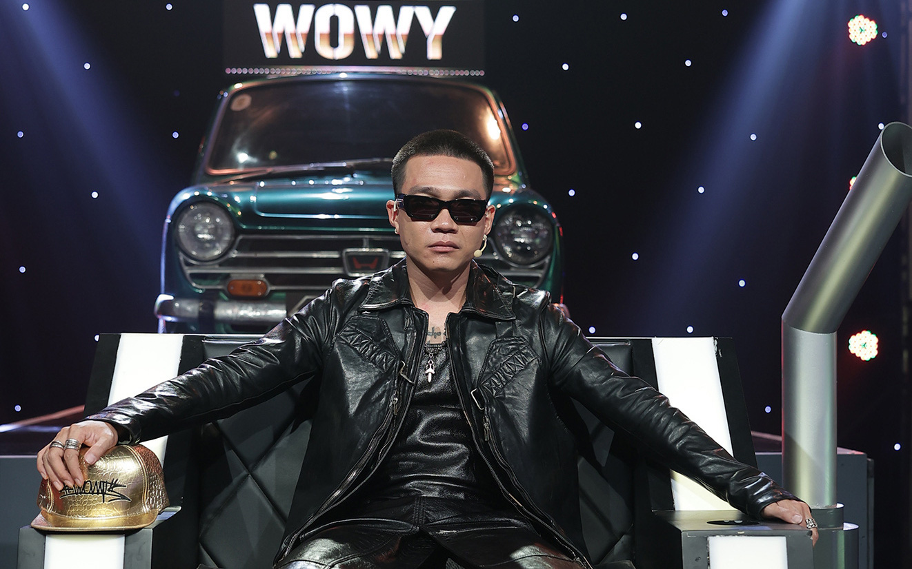 Wowy bị chọc ghẹo vì &quot;lơ ngơ&quot; suốt tập 11 Rap Việt, sốt cao nhưng cố phải tỏ ra bình tĩnh