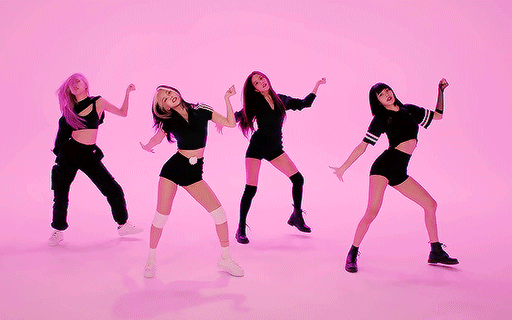 BLACKPINK có video tập nhảy siêu &quot;ngang ngược&quot;: View 24 giờ cao hơn MV mới của TWICE, lượt xem hàng ngày cho Ice Cream &quot;ngửi khói&quot;