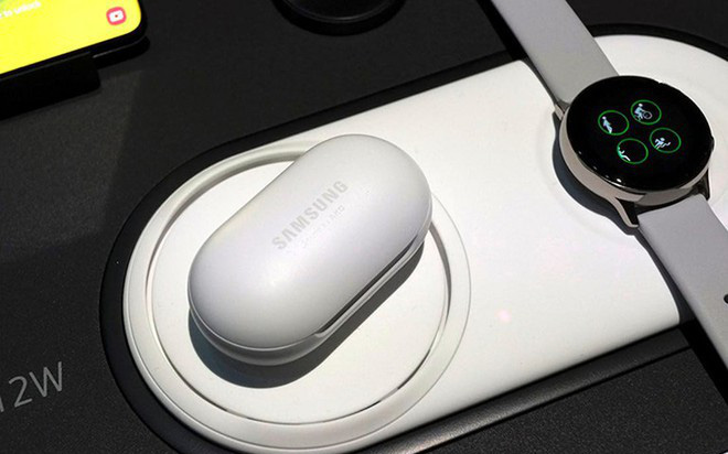 &quot;Chơi trội&quot; hơn Apple, Samsung có thể sẽ tặng kèm tai nghe không dây Galaxy Buds Beyond cho Galaxy S21